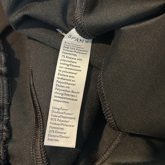 Spanx Leather Like Jogger Noir Black Multiple Sizes NWT - Picture 3 of 7